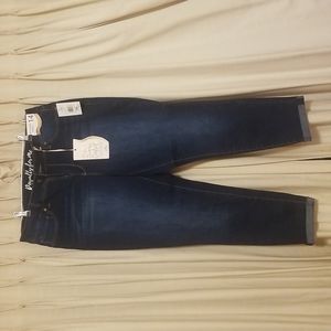 ANKLE JEANS Loyalty for Me dark wash ankle Jean's, size 14